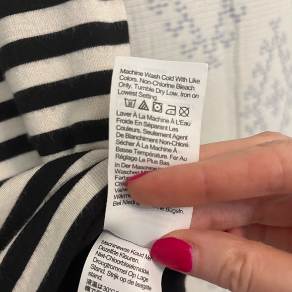 Timeless J. Crew Black and White Boatneck Tee - Picture 12 of 12